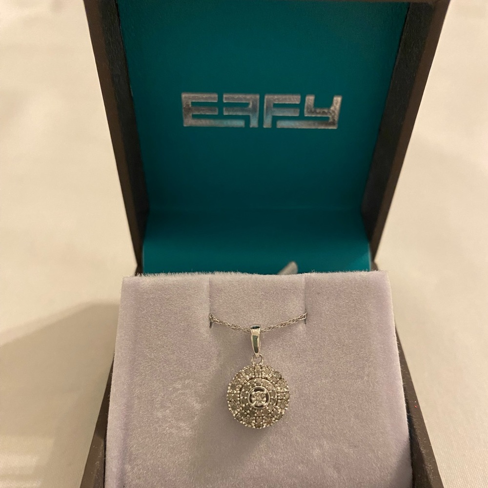 Diamond necklace